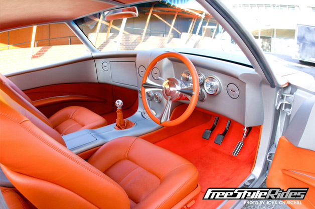 Karen Keves Marilyn Monaro that was unveiled at Meguiar�s MotorEx 2011