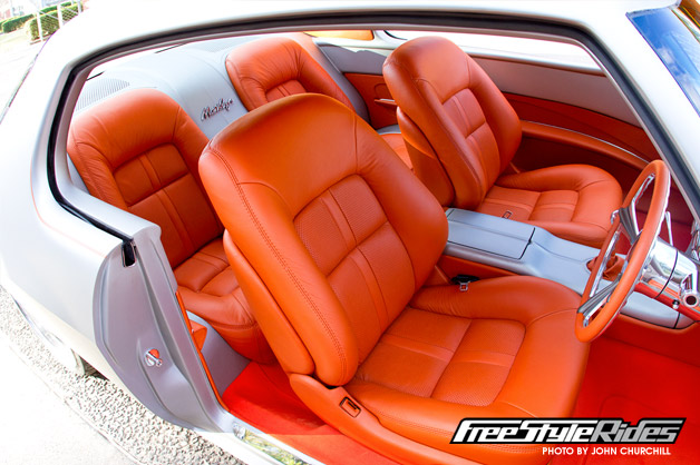Karen Keves Marilyn Monaro that was unveiled at Meguiar�s MotorEx 2011